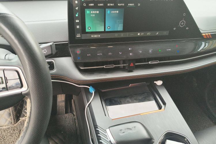 Used CHANGAN UNI-K 2021 2.0T Prestige Edition Audio And AC Panel