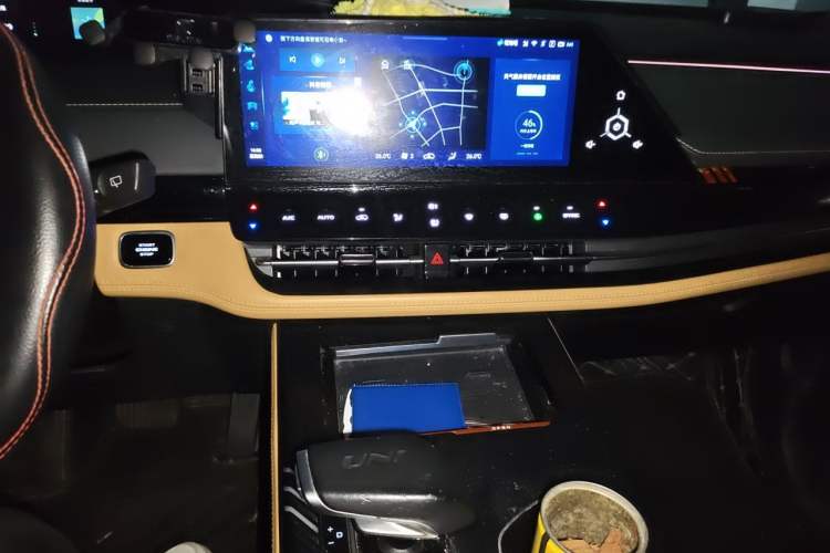 Used CHANGAN UNI-K 2021 2.0T Prestige Edition Audio And AC Panel