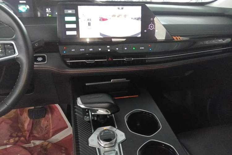 Used CHANGAN UNI-K 2021 2.0T Excellence Edition Audio And AC Panel