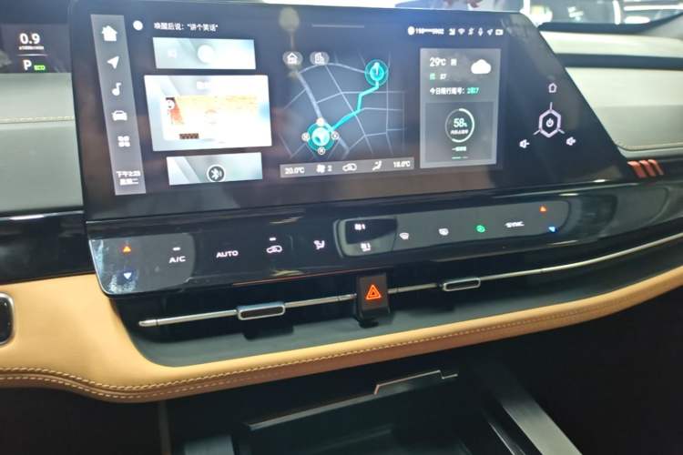 Used CHANGAN UNI-K 2021 2.0T Excellence Edition Audio And AC Panel