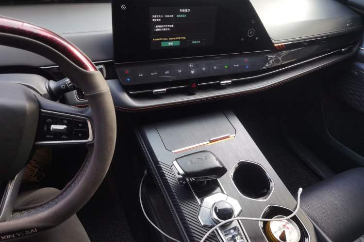 Used CHANGAN UNI-K 2021 2.0T Excellence Edition Audio And AC Panel