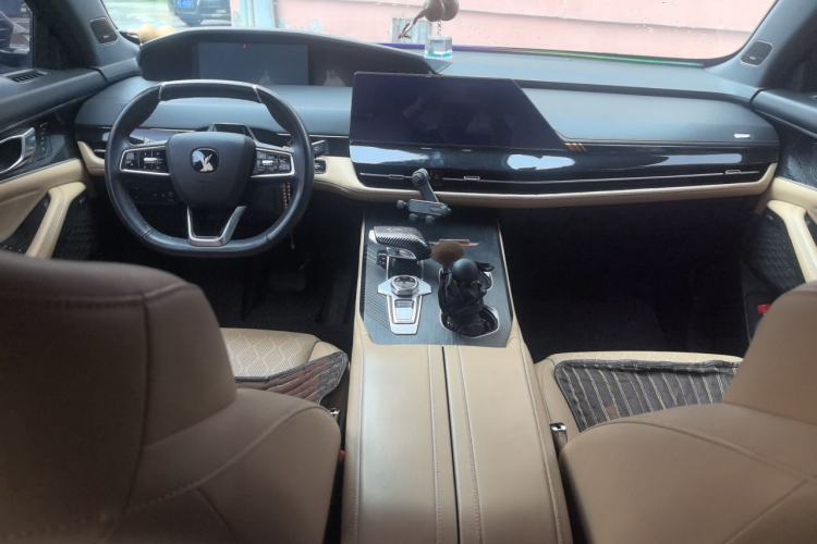 Used CHANGAN UNI-K 2021 2.0T Prestige Edition Center Console