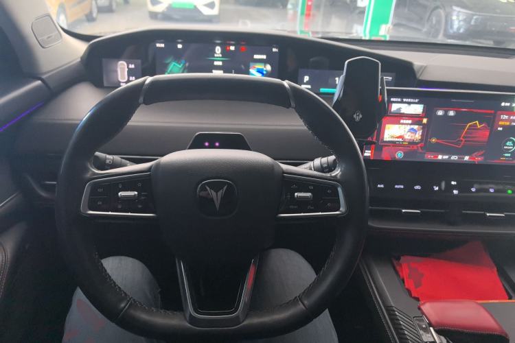 Used CHANGAN UNI-K 2021 2.0T Prestige Edition Center Console