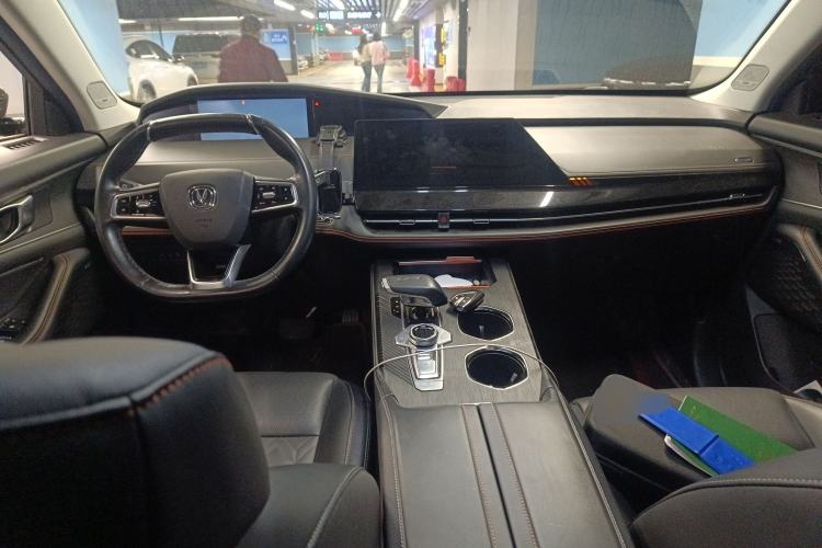 Used CHANGAN UNI-K 2021 2.0T Excellence Edition Center Console