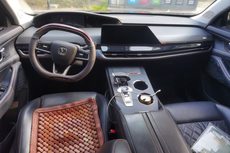 Used CHANGAN UNI-K 2021 2.0T Excellence Edition Center Console