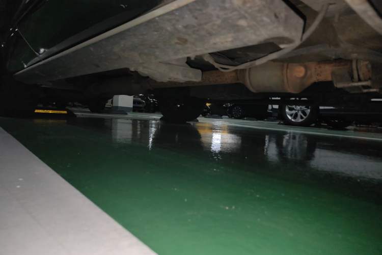 Used CHANGAN UNI-K 2021 2.0T Excellence Edition Chassis Front Right