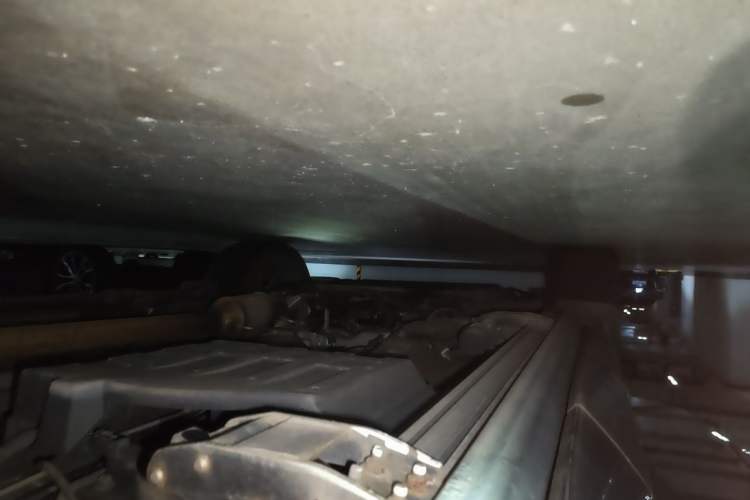 Used CHANGAN UNI-K 2021 2.0T Prestige Edition Chassis Rear Left