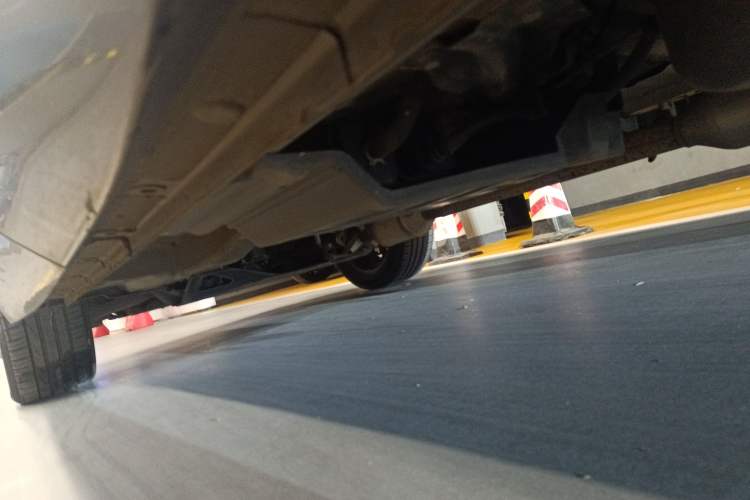 Used CHANGAN UNI-K 2021 2.0T Excellence Edition Chassis Rear Left