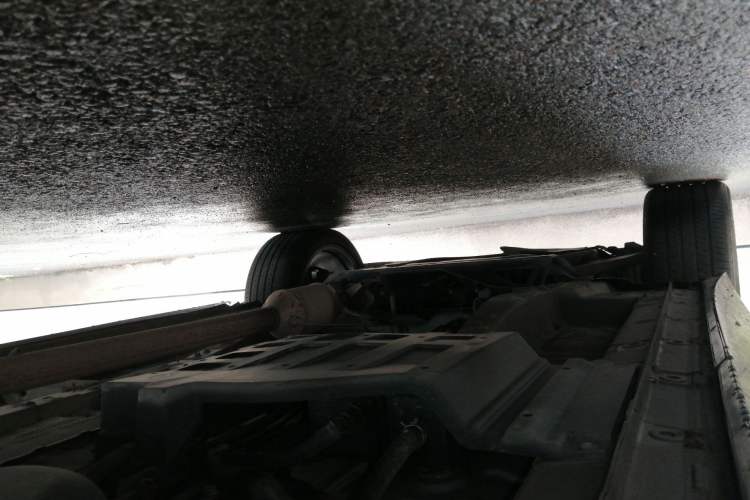 Used CHANGAN UNI-K 2021 2.0T Prestige Edition Chassis Rear Left