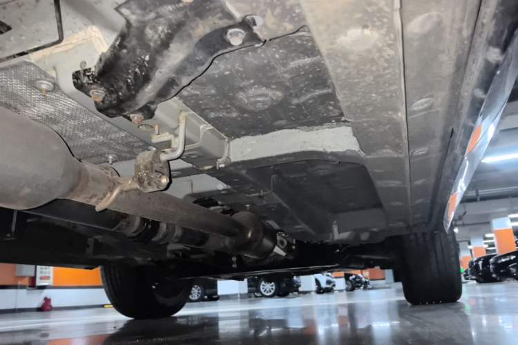 Used CHANGAN UNI-K 2021 2.0T All-Wheel Drive Prestige Version Chassis Rear Right