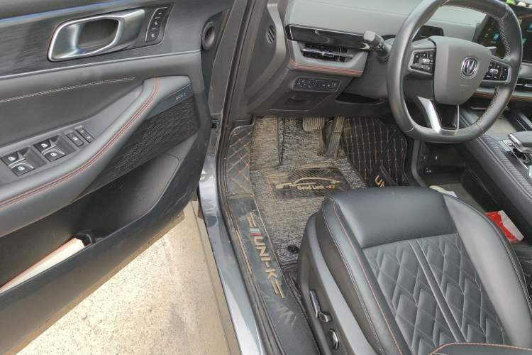 Used CHANGAN UNI-K 2021 2.0T Prestige Edition Driver Seat