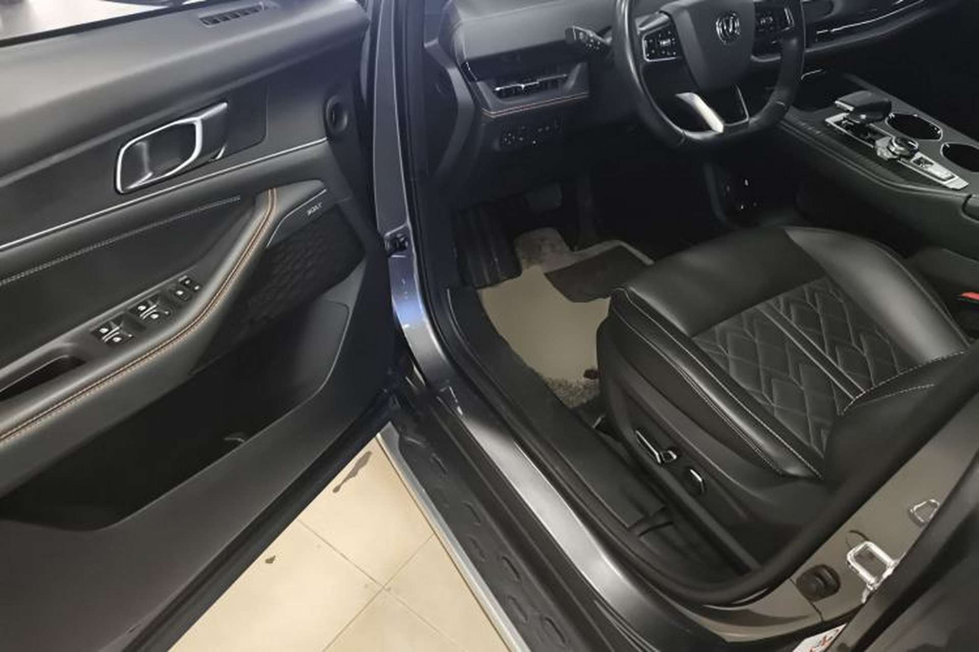 Used CHANGAN UNI-K 2021 2.0T Excellence Edition Driver Seat