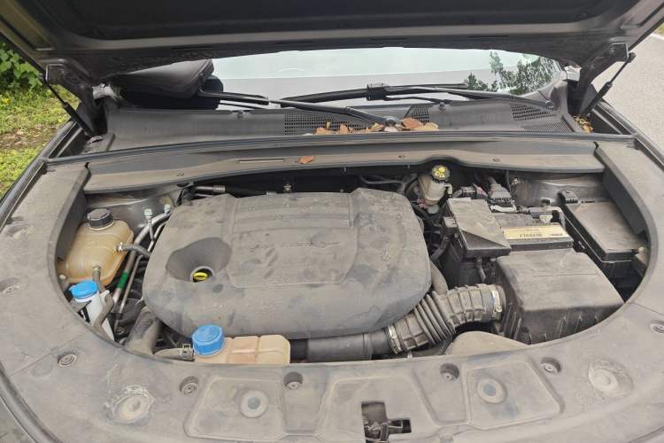 Used CHANGAN UNI-K 2021 2.0T Excellence Edition Engine Bay