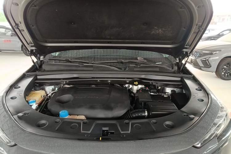 Used CHANGAN UNI-K 2021 2.0T Excellence Edition Engine Bay