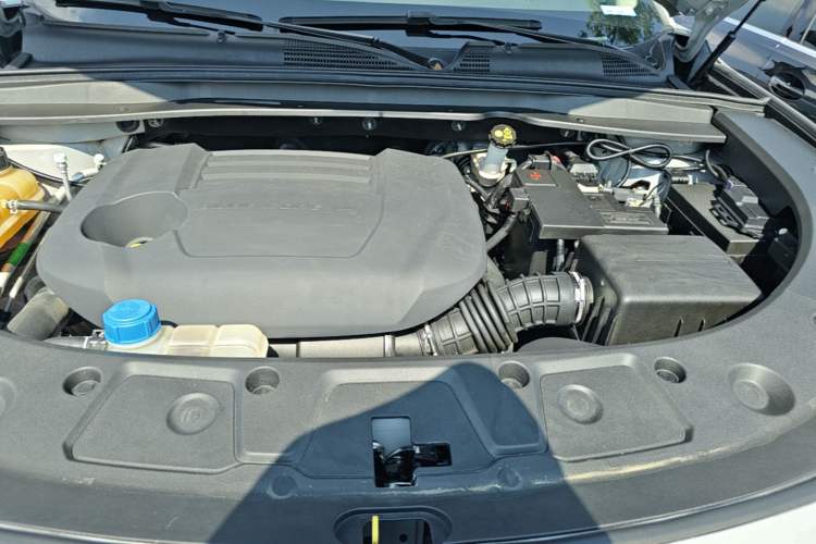 Used CHANGAN UNI-K 2021 2.0T Excellence Edition Engine Bay