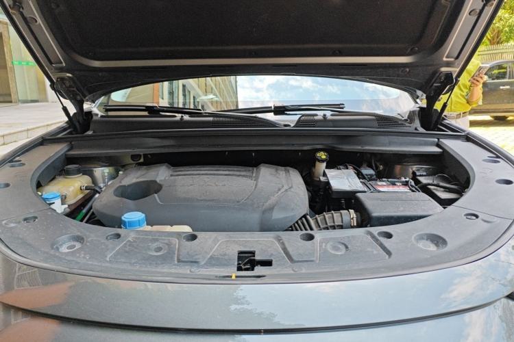 Used CHANGAN UNI-K 2021 2.0T Excellence Edition Engine Bay