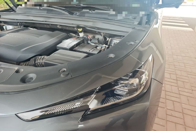 Used CHANGAN UNI-K 2021 2.0T Prestige Edition Engine Bay Left