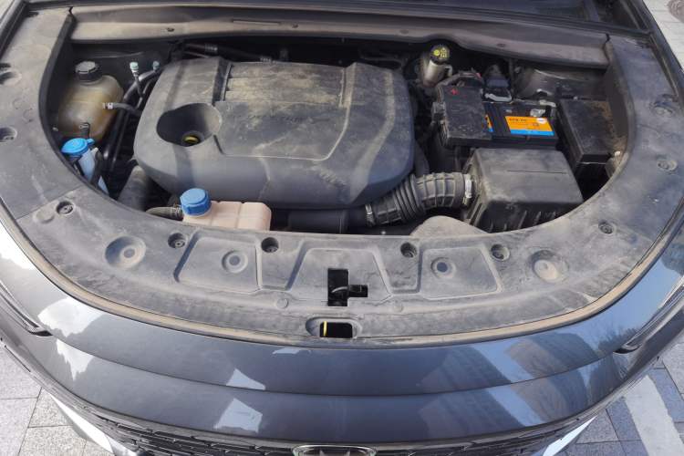 Used CHANGAN UNI-K 2021 2.0T Excellence Edition Engine Bay