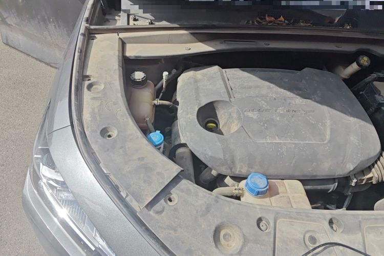 Used CHANGAN UNI-K 2021 2.0T Excellence Edition Engine Bay Right