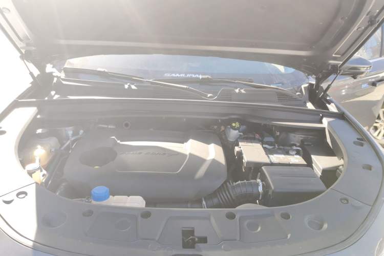 Used CHANGAN UNI-K 2021 2.0T Luxury Version Engine Bay