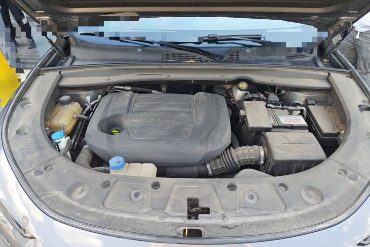 Used CHANGAN UNI-K 2021 2.0T All-Wheel Drive Prestige Version Engine Bay