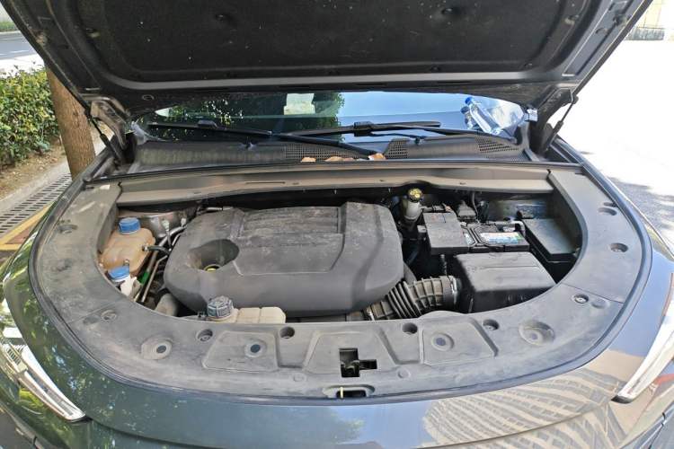 Used CHANGAN UNI-K 2021 2.0T Excellence Edition Engine Bay