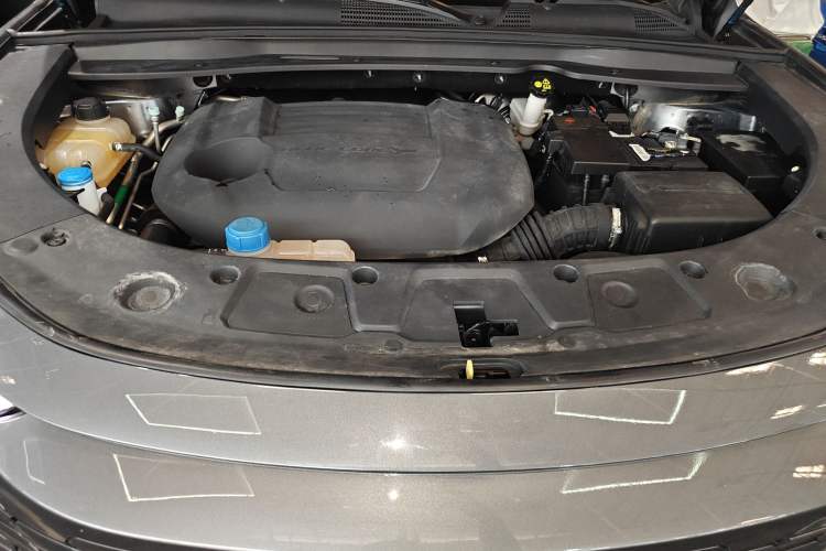 Used CHANGAN UNI-K 2021 2.0T Excellence Edition Engine Bay