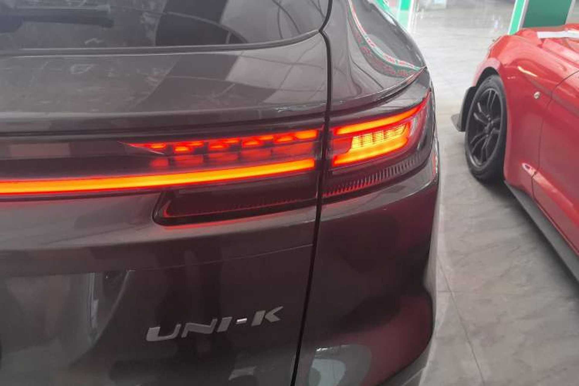 Used CHANGAN UNI-K 2021 2.0T Prestige Edition Exterior 3