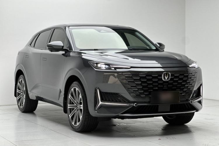 Used CHANGAN UNI-K 2021 2.0T All-Wheel Drive Prestige Version Exterior 5