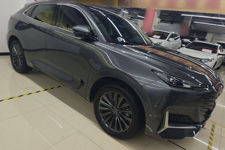 Used CHANGAN UNI-K 2021 2.0T Excellence Edition Front Right 45 Deg
