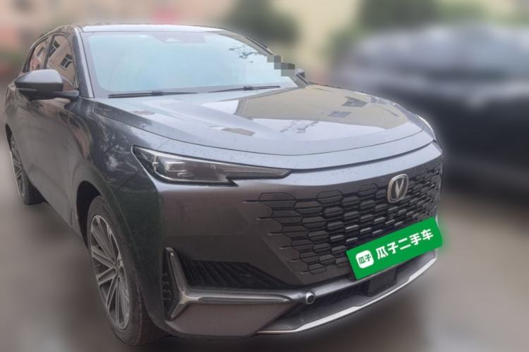 Used CHANGAN UNI-K 2021 2.0T Prestige Edition Front Right 45 Deg