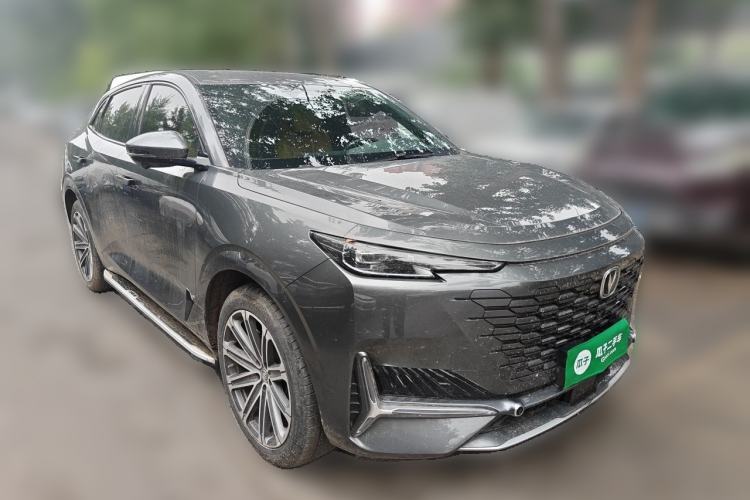 Used CHANGAN UNI-K 2021 2.0T All-Wheel Drive Prestige Version Front Right 45 Deg