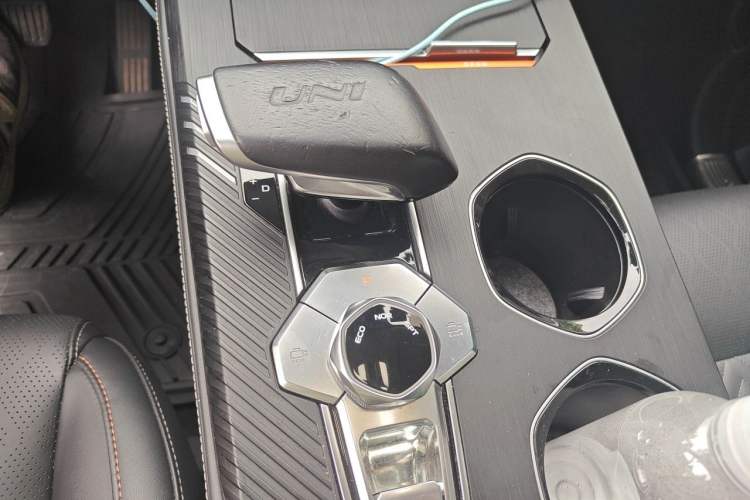 Used CHANGAN UNI-K 2021 2.0T Excellence Edition Gear Lever