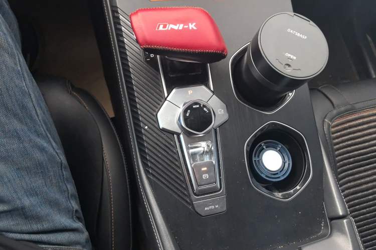 Used CHANGAN UNI-K 2021 2.0T Prestige Edition Gear Lever
