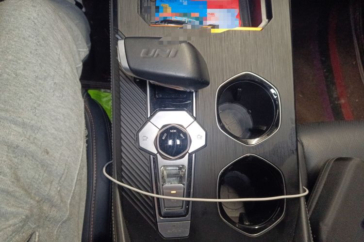 Used CHANGAN UNI-K 2021 2.0T Excellence Edition Gear Lever