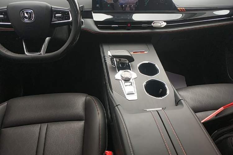 Used CHANGAN UNI-K 2021 2.0T Luxury Version Gear Lever