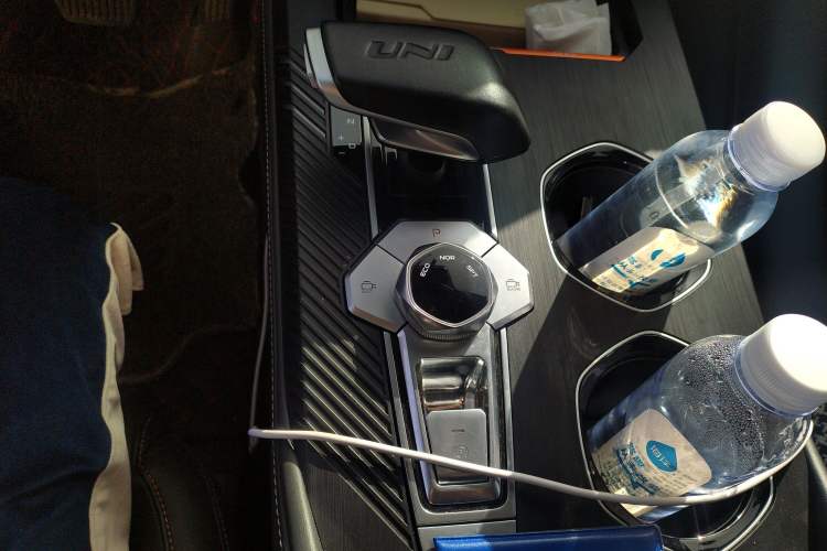 Used CHANGAN UNI-K 2021 2.0T Excellence Edition Gear Lever