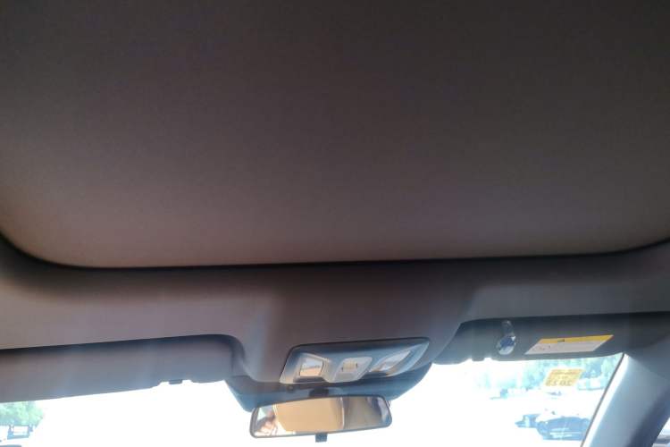Used CHANGAN UNI-K 2021 2.0T All-Wheel Drive Prestige Version Headliner