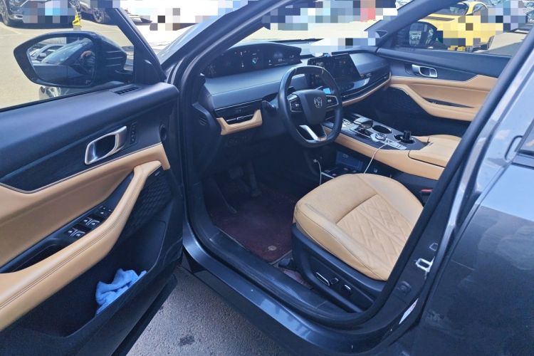 Used CHANGAN UNI-K 2021 2.0T All-Wheel Drive Prestige Version Interior 3