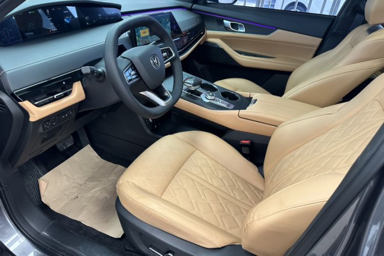 Used CHANGAN UNI-K 2021 2.0T Prestige Edition Interior 7