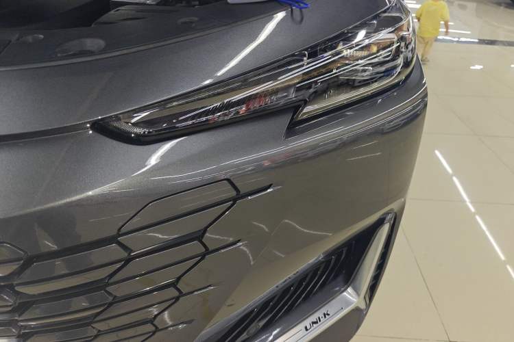 Used CHANGAN UNI-K 2021 2.0T Excellence Edition Left Front Headlight