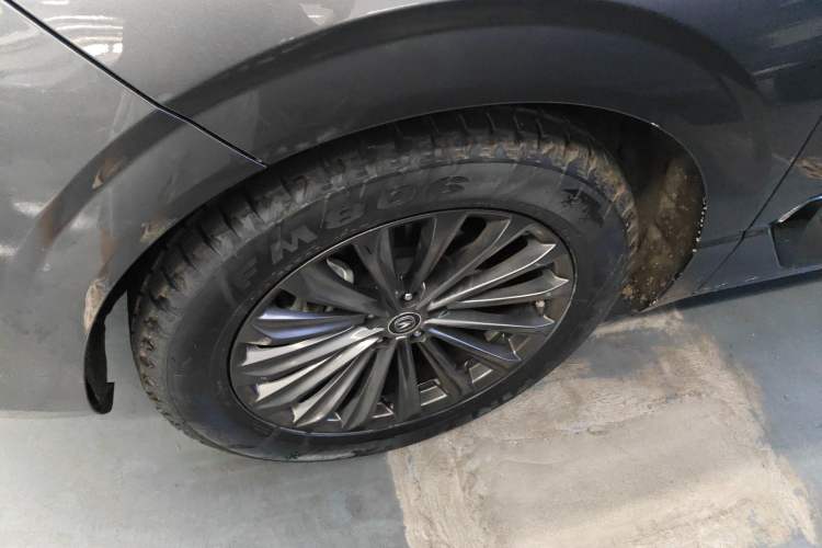 Used CHANGAN UNI-K 2021 2.0T Excellence Edition Left Front Wheel Hub