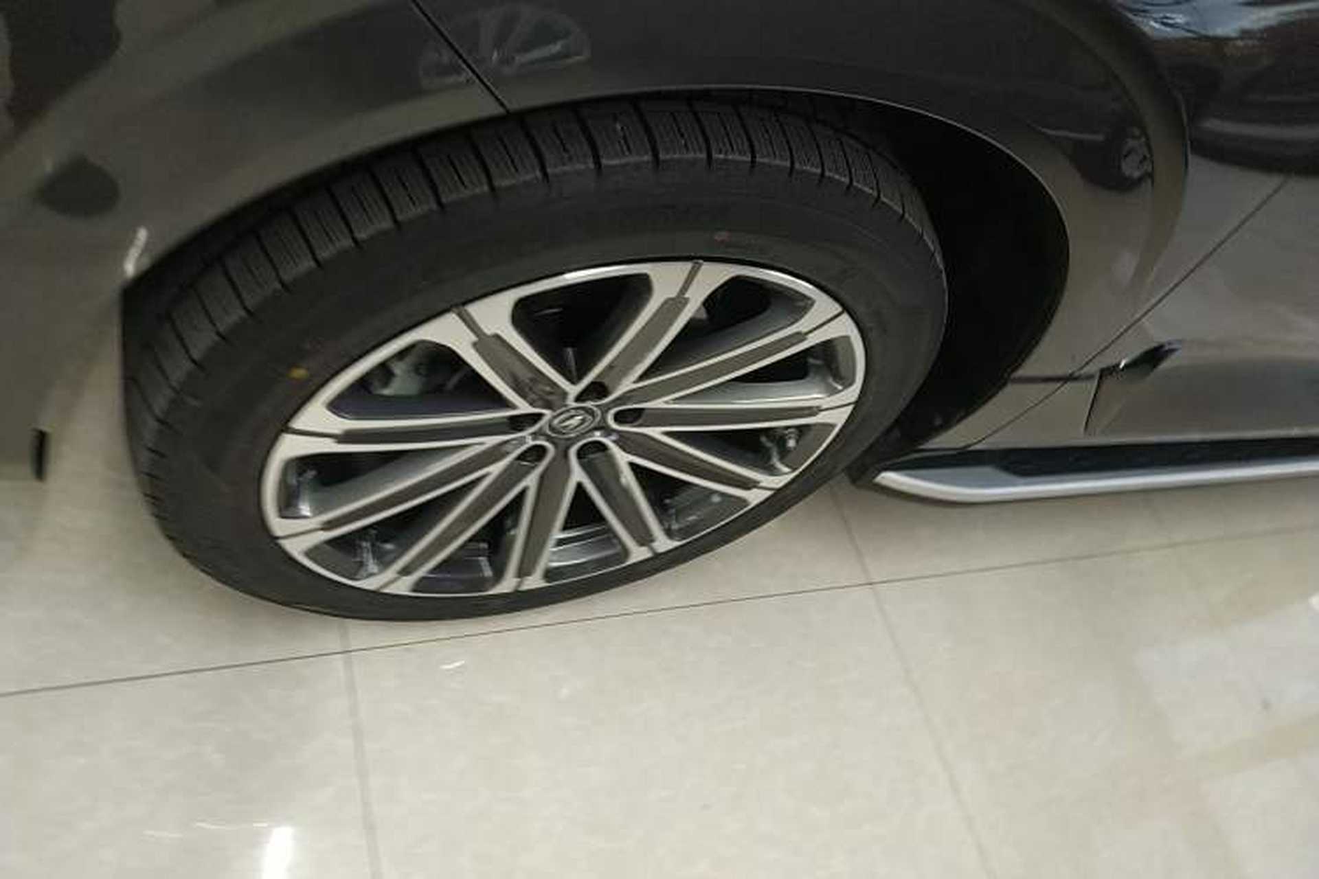 Used CHANGAN UNI-K 2021 2.0T Prestige Edition Left Front Wheel Hub