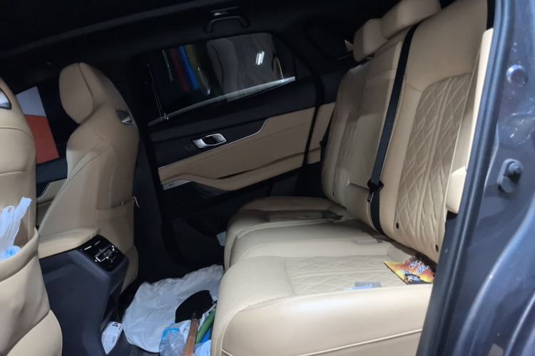Used CHANGAN UNI-K 2021 2.0T All-Wheel Drive Prestige Version Left Rear Seat