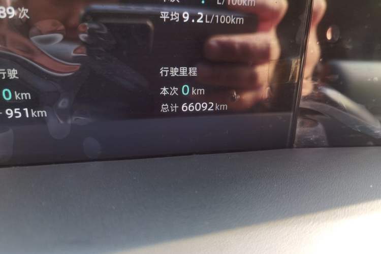 Used CHANGAN UNI-K 2021 2.0T Excellence Edition Odometer Close Up