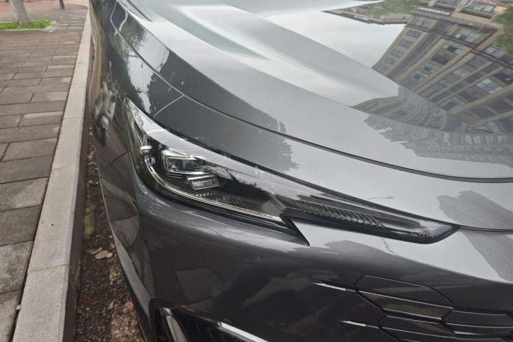 Used CHANGAN UNI-K 2021 2.0T Luxury Version Right Front Headlight