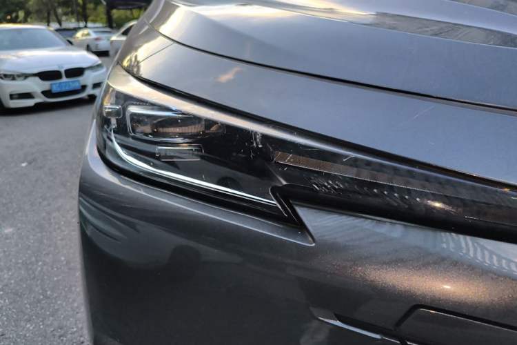 Used CHANGAN UNI-K 2021 2.0T Excellence Edition Right Front Headlight