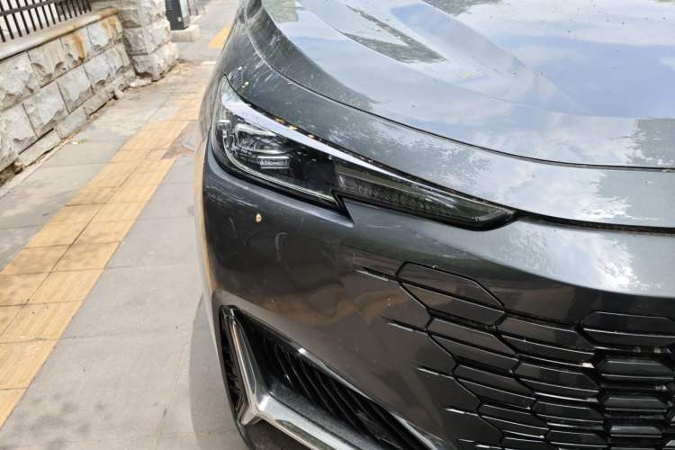Used CHANGAN UNI-K 2021 2.0T Prestige Edition Right Front Headlight
