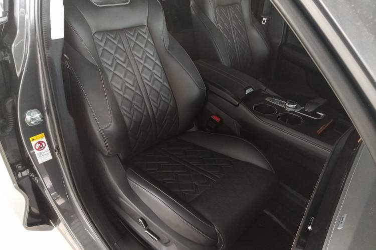 Used CHANGAN UNI-K 2021 2.0T Excellence Edition Right Front Seat