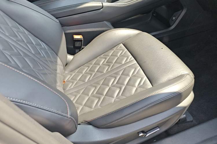 Used CHANGAN UNI-K 2021 2.0T Excellence Edition Right Front Seat